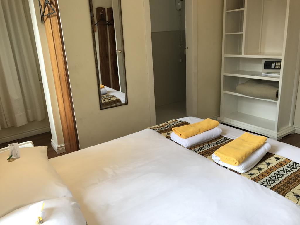 Hotel Cayman Кито Экстерьер фото